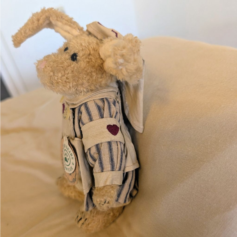 VTG Boyds Bears Emily Babbit Bunny Plush Tags Bearwear Outfit Bailey & Friends - Picture 9 of 9